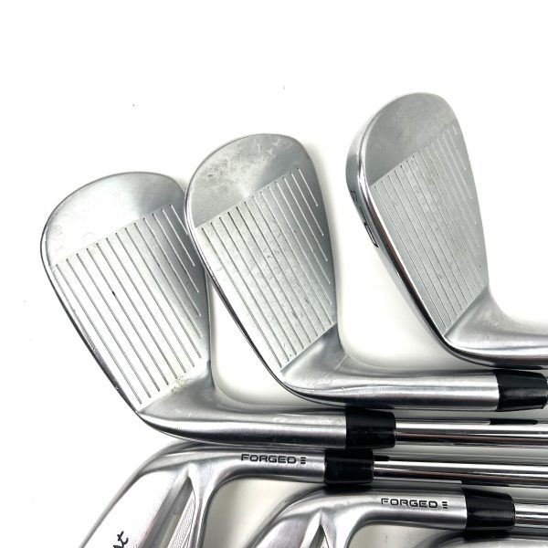 Titleist T150 2023 Irons / 4-PW / Project X LZ Stiff Flex
