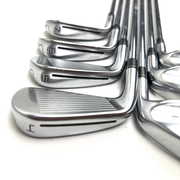 Taylormade P790 (2017) Irons / 4-PW / Project X LZ Stiff Flex