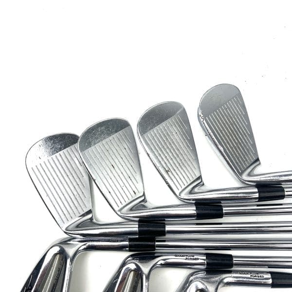 Mizuno MP-54 Irons / 4-PW / Dynalite Gold XP R300 Regular Flex