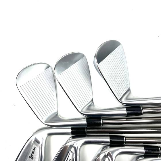 Srixon ZX4/ZX5 Irons / 4-PW / Recoil 95 F3 Regular Flex