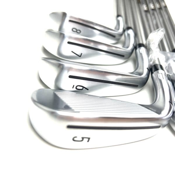 Taylormade Qi HL Irons / 5-SW + AW / Speeder NX 50 Regular Flex