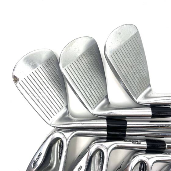 Mizuno MX-300 Irons / 4-PW / Dynamic Gold R300 Regular Flex