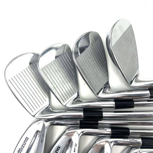Mizuno MP-32 Irons / 3-PW / Dynamic Gold S300 Stiff Flex