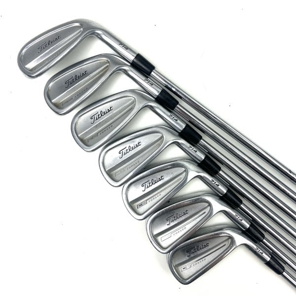 Titleist 714 CB Irons / 4-PW / Dynamic Gold S300 Stiff Flex