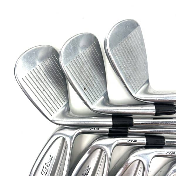 Titleist 714 CB Irons / 4-PW / Dynamic Gold S300 Stiff Flex