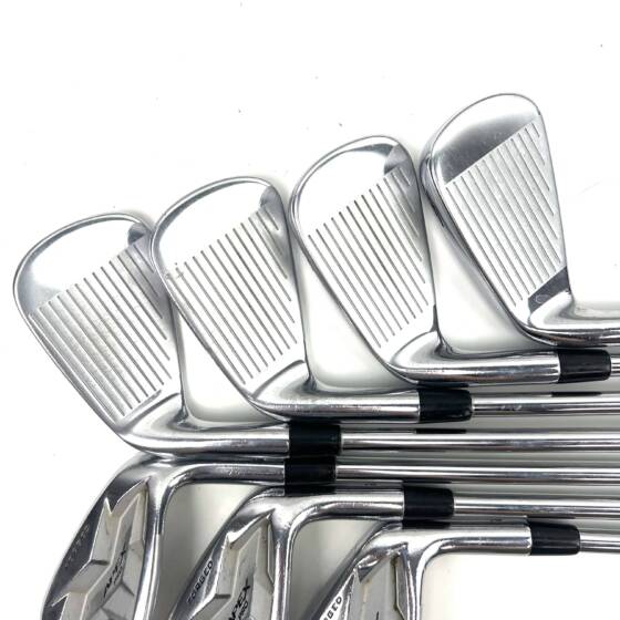 Callaway Apex Pro 19 Irons / 4-PW / Elevate Tour Stiff Flex