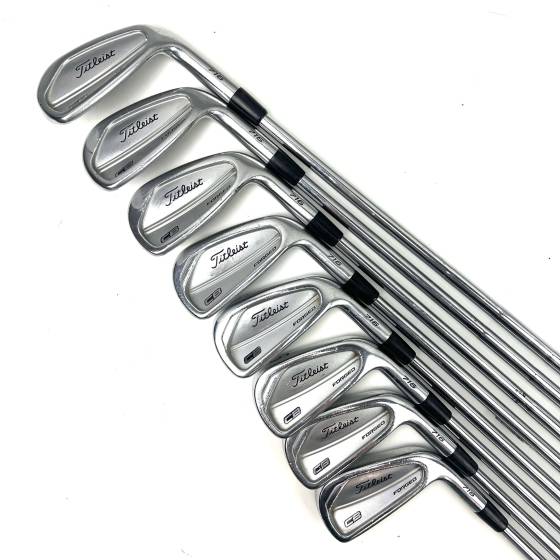 Titleist 716 CB Forged Irons / 3-PW / Dynamic Gold S300 Stiff Flex