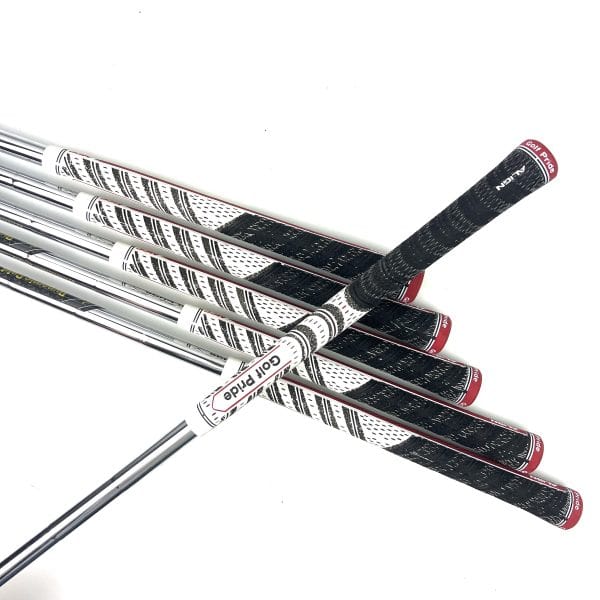New Mizuno JPX 925 Forged Irons / 6-PW + GW / Dynamic Gold 115 S300 Stiff Flex