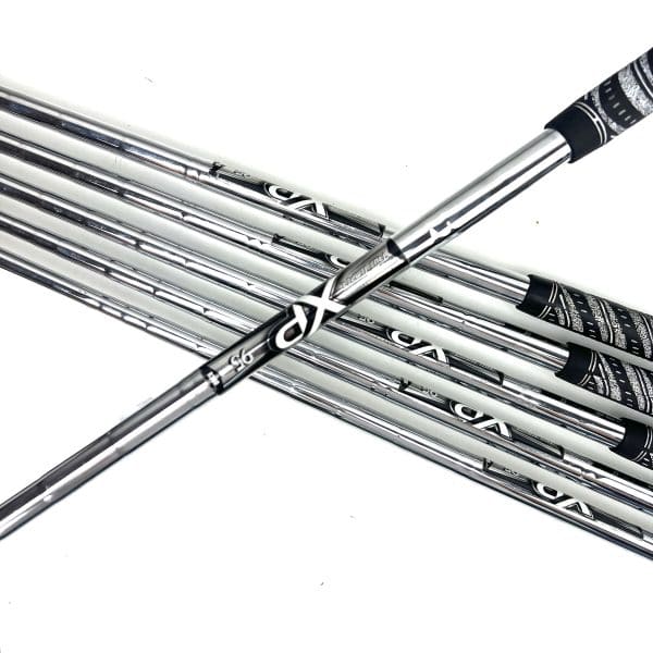 Titleist 714 AP2 Irons / 5-PW / XP 95 R300 Regular Flex