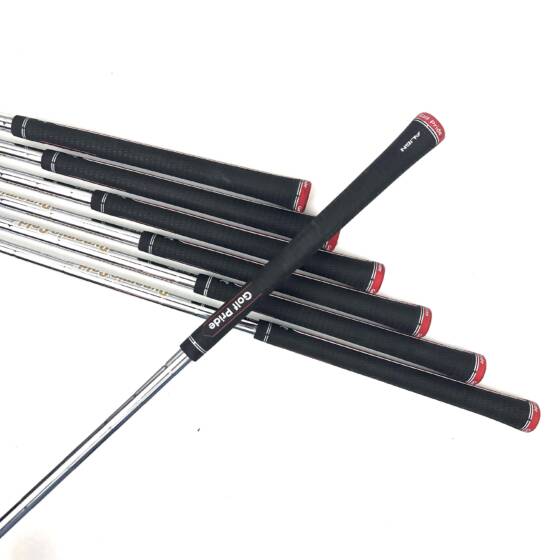 Taylormade P790 2021 Irons / 4-PW / Dynamic Gold 105 S300 Stiff Flex