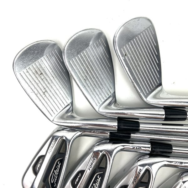 Titleist AP2 Irons / 4-PW / Dynamic Golf SL Regular Flex