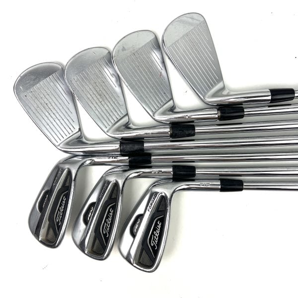 Titleist AP2 Irons / 4-PW / Dynamic Golf SL Regular Flex