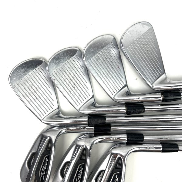 Titleist AP2 Irons / 4-PW / Dynamic Golf SL Regular Flex