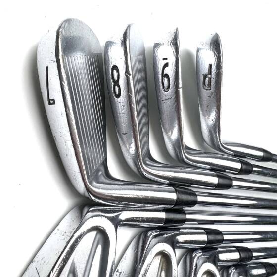 Titleist ZB Forged Irons / 3-PW / Dynamic Gold S300 Stiff Flex