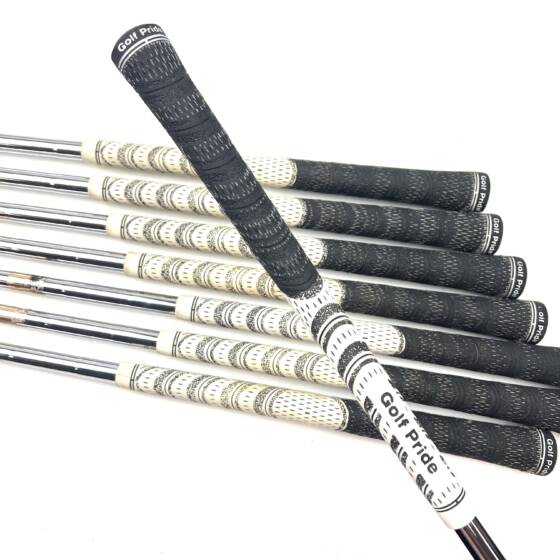 Titleist ZB Forged Irons / 3-PW / Dynamic Gold S300 Stiff Flex