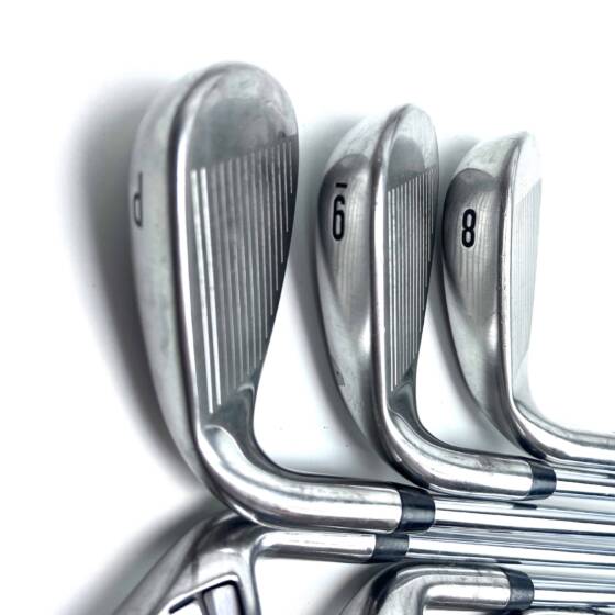 Callaway Rogue Irons / 4-PW / XP 95 R300 Regular Flex