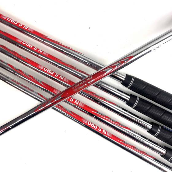 Cleveland C16 Tour Irons / 5-PW / N.S Pro Prototype Stiff Flex