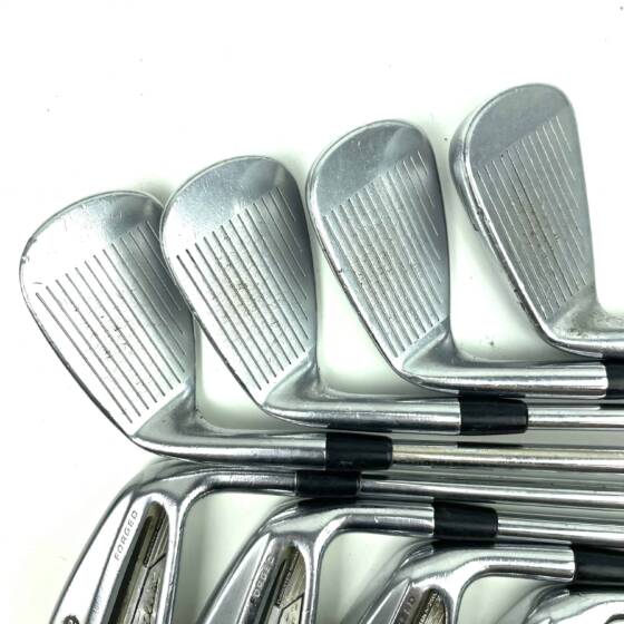 Titleist AP2 Irons / 3-PW / Dynamic Gold R300 Regular Flex
