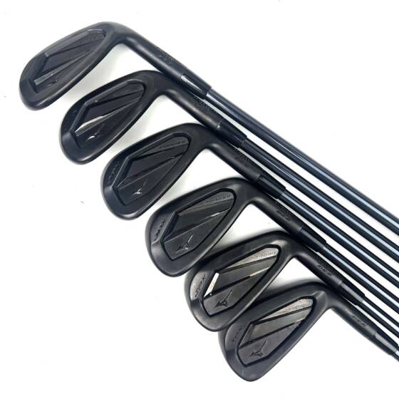 Mizuno JPX925 Black Forged Irons / 6-GW / Recoil Dart 60 Senior Flex