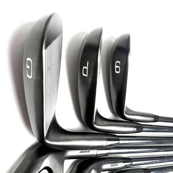 Mizuno JPX925 Black Forged Irons / 6-GW / Recoil Dart 60 Senior Flex