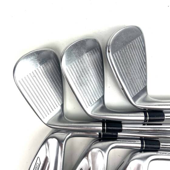 Taylormade P790 2017 Irons / 5-PW / Dynamic Gold S300 Stiff Flex