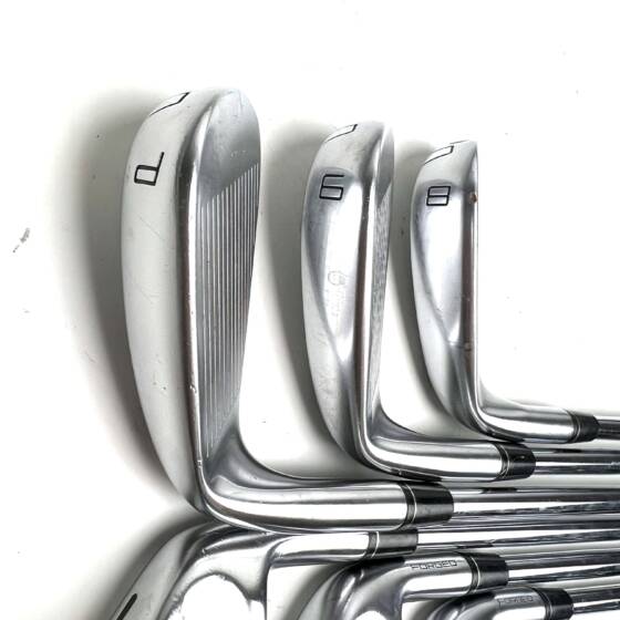 Taylormade P790 2017 Irons / 5-PW / Dynamic Gold S300 Stiff Flex