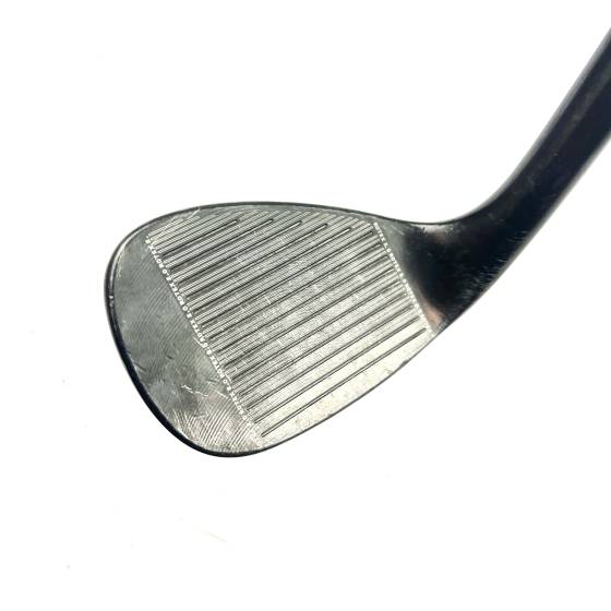 Cleveland 588 Precision Forged Sand Wedge / 56 Degree / Dynamic Gold Wedge Flex