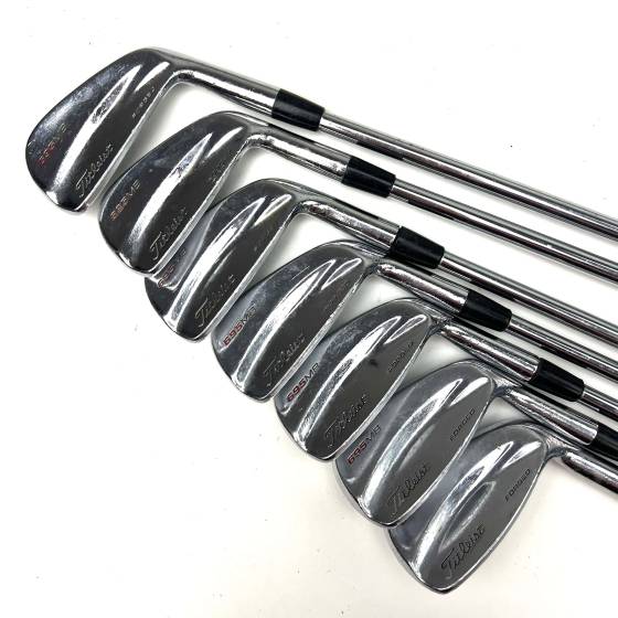 Titleist Forged 695 MB Irons / 4-PW / Dynamic Gold S300 Stiff Flex