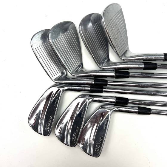 Titleist Forged 695 MB Irons / 4-PW / Dynamic Gold S300 Stiff Flex