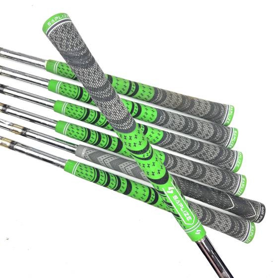 Titleist Forged 695 MB Irons / 4-PW / Dynamic Gold S300 Stiff Flex