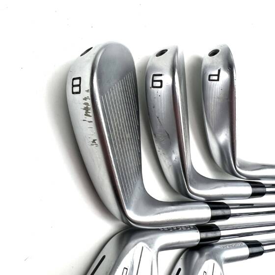 Taylormade P790 2023 Irons / 6-PW / Dynamic Gold 95 Regular Flex