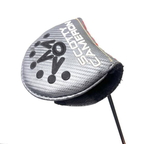 Scotty Cameron Futura 5.5M Putter / 34 Inches