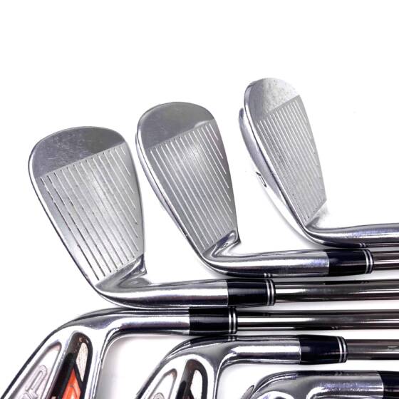 Cobra AMP Forged Irons / 4-PW / Recoil ESX 460 F4 Stiff Flex