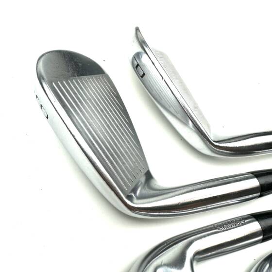Mizuno Pro 225 Irons / 6-PW / Dynamic Gold DST 98 R300 Regular Flex