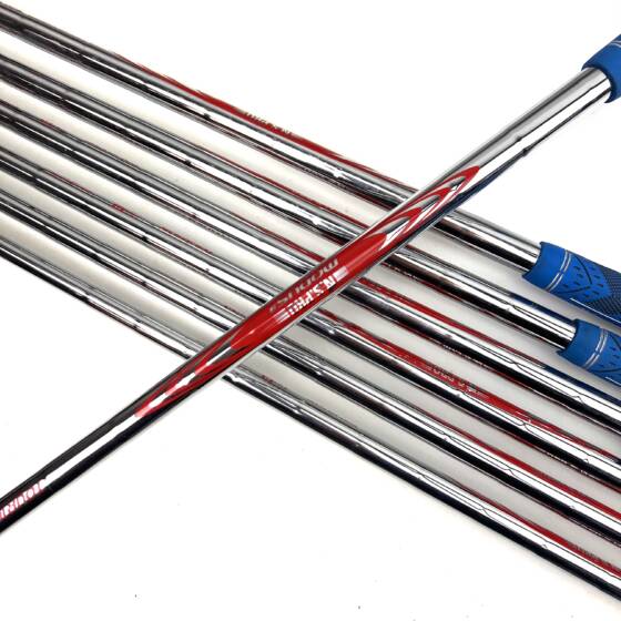 Mizuno Pro 223 Irons / 4-PW / N.S. Pro Modus 3 Tour 105 Regular Flex