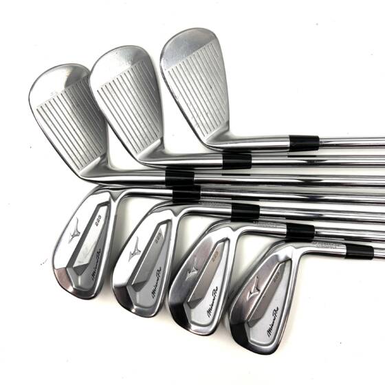 Mizuno Pro 223 Irons / 4-PW / N.S. Pro Modus 3 Tour 105 Regular Flex