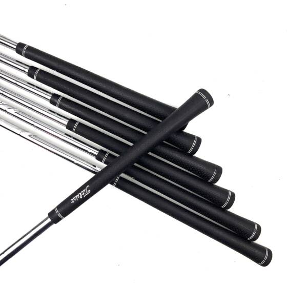 Titleist 718 CB Forged Irons / 4-PW / AMT Tour White S300 Stiff Flex