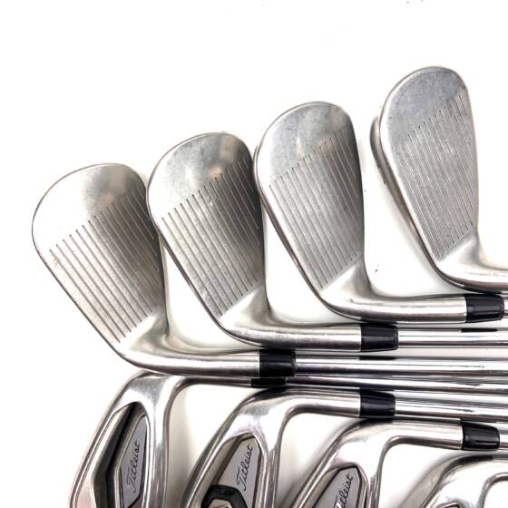 Titleist T300 Irons / 5-PW+48+53 / AMT Red S300 Stiff Flex