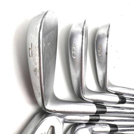 Mizuno JPX900 Tour Irons / 4-PW / KBS Tour Stiff Flex