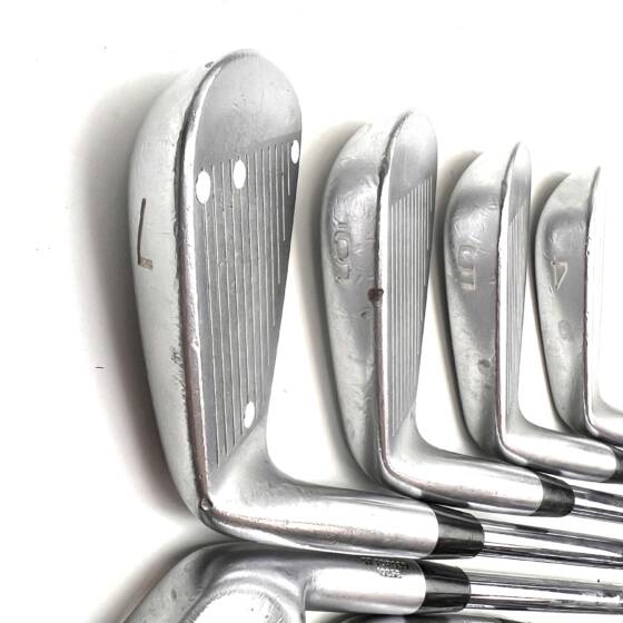Mizuno JPX900 Tour Irons / 4-PW / KBS Tour Stiff Flex
