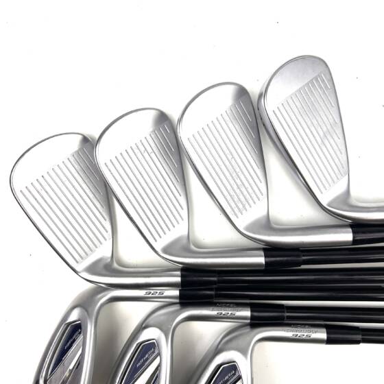 Mizuno JPX 925 Hot Metal HL Irons / 5-GW / MMT 65 Regular Flex