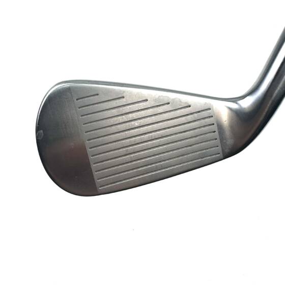 Taylormade Sim UDI 2 Iron / 18 Degree / Diamana Thump X-Stiff Flex