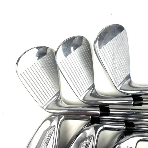 Callaway Elyte Irons / 6-PW + AW / KBS Max 80 Regular Flex