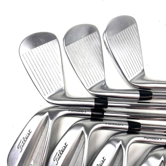 Titleist T150 2023 Irons / 4-PW / AMT Black R300 Regular Flex