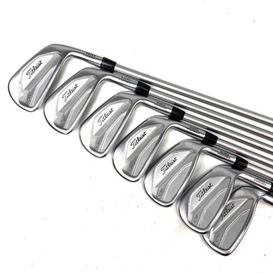 Titleist 620 CB Irons / 4-PW / KBS Tour C-Taper 130 X-Stiff Flex