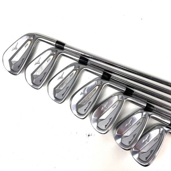 Mizuno Pro 223 Irons / 4-PW / AMT Red S300 Stiff Flex