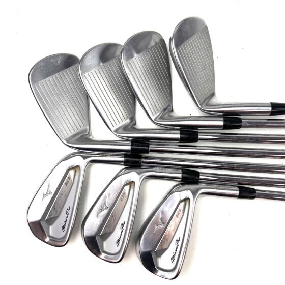 Mizuno Pro 223 Irons / 4-PW / AMT Red S300 Stiff Flex