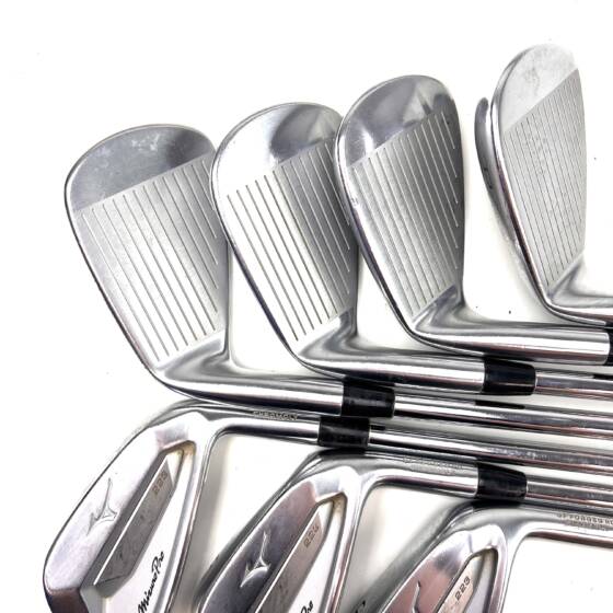 Mizuno Pro 223 Irons / 4-PW / AMT Red S300 Stiff Flex