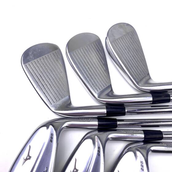 Mizuno Pro 225 Irons / 5-PW / N.S. Pro Modus 3 Tour 105 Stiff Flex