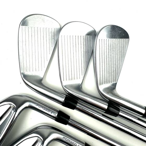 Titleist T200 2023 Irons / 5-PW / AMT Black S300 Stiff Flex